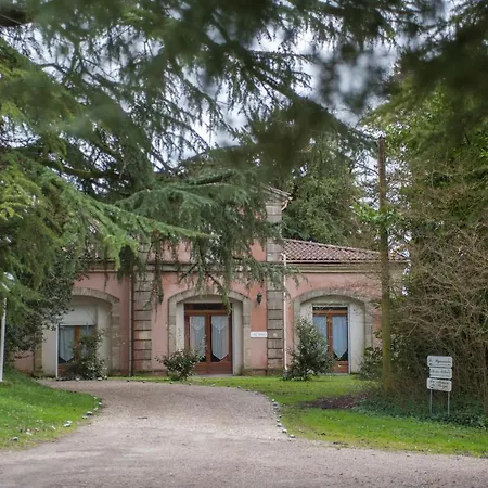 Domaine De Peyreguilhot