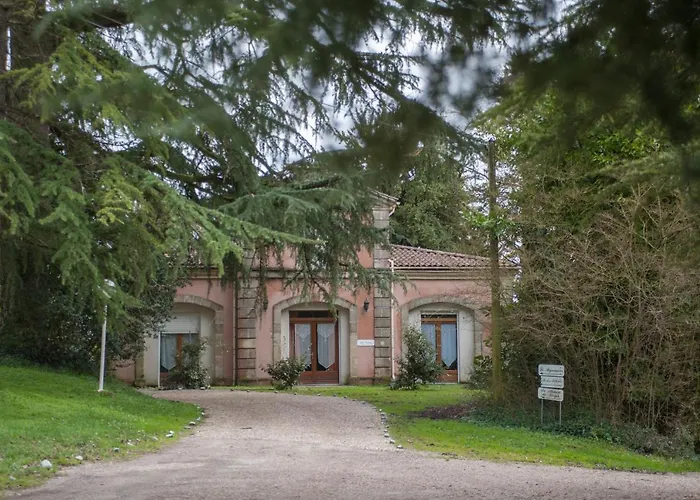 Domaine De Peyreguilhot